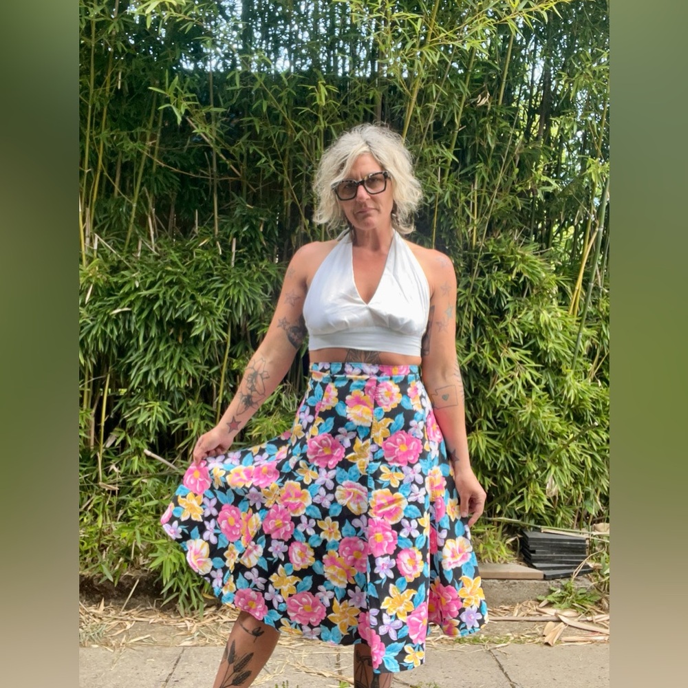Vintage 1980’s floral skirt women’s size XS/S